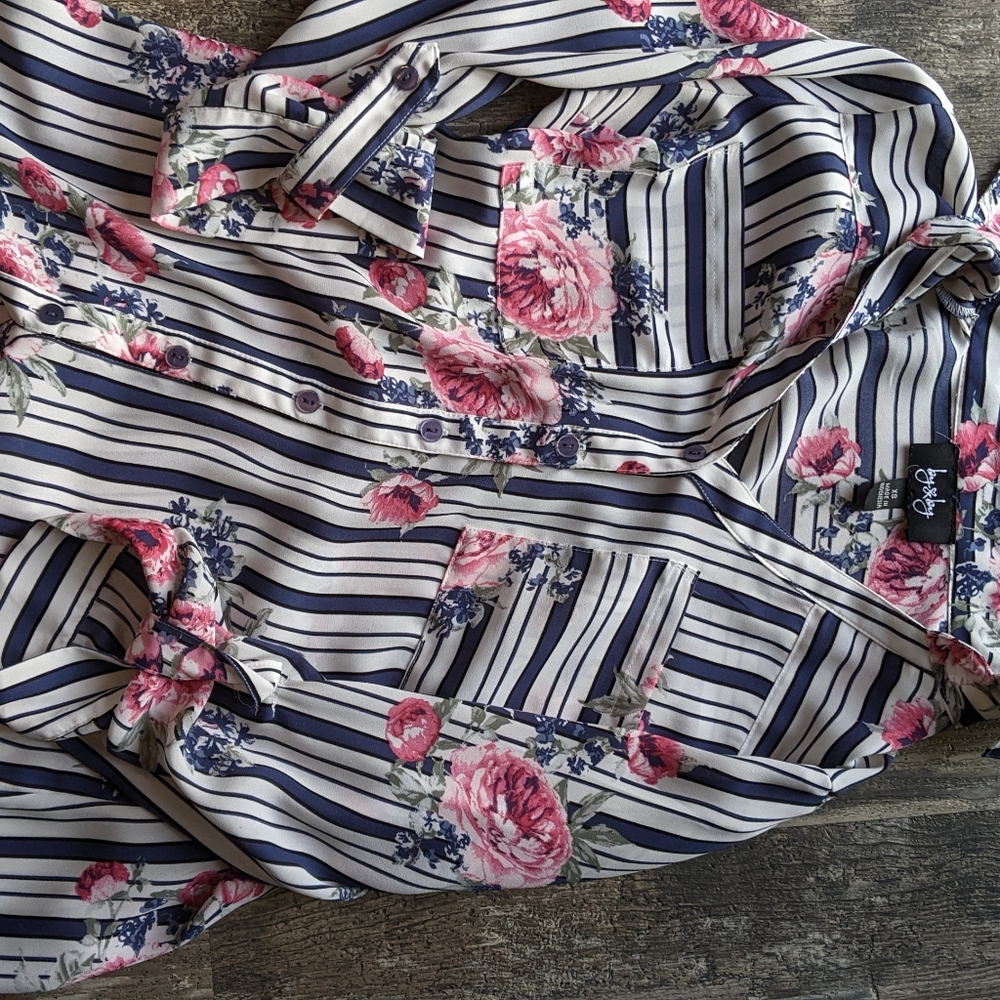 Floral blouse button up soft material